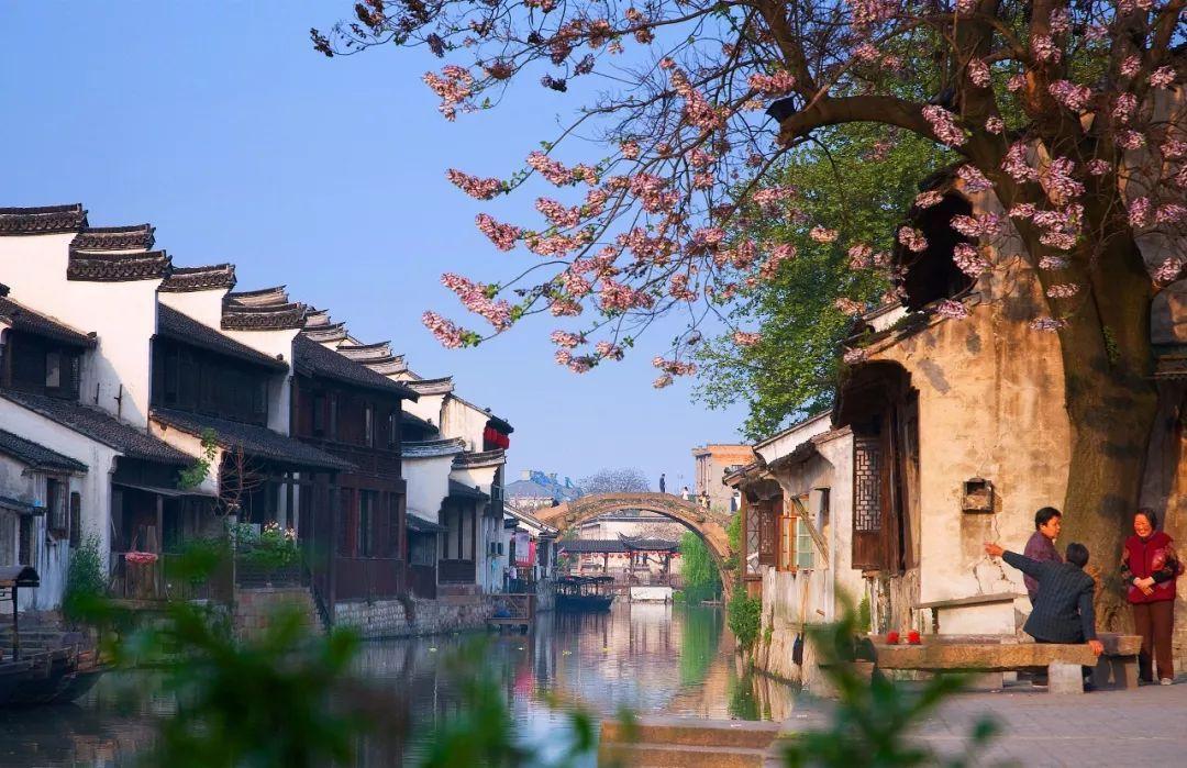 大跳跃的方块